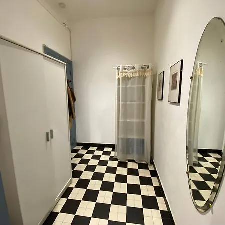 Easy And Accessible Flat Near The Daire Nice