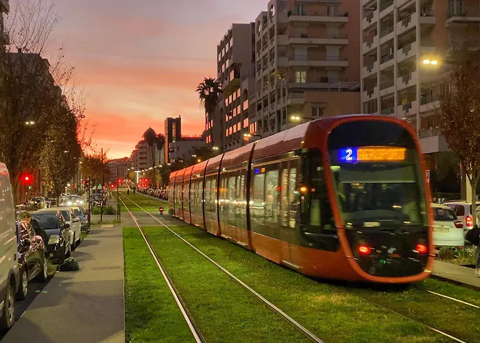 Apartman Easy And Accessible Flat Near The *